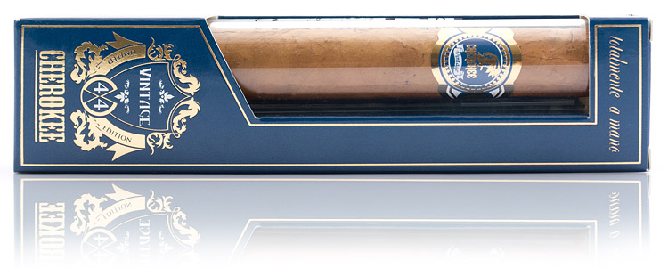 Упаковка сигар Cherokee Premium Grand Corona Super Aged 4x4