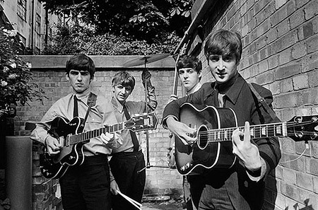 16 января отмечается день The Beatles
